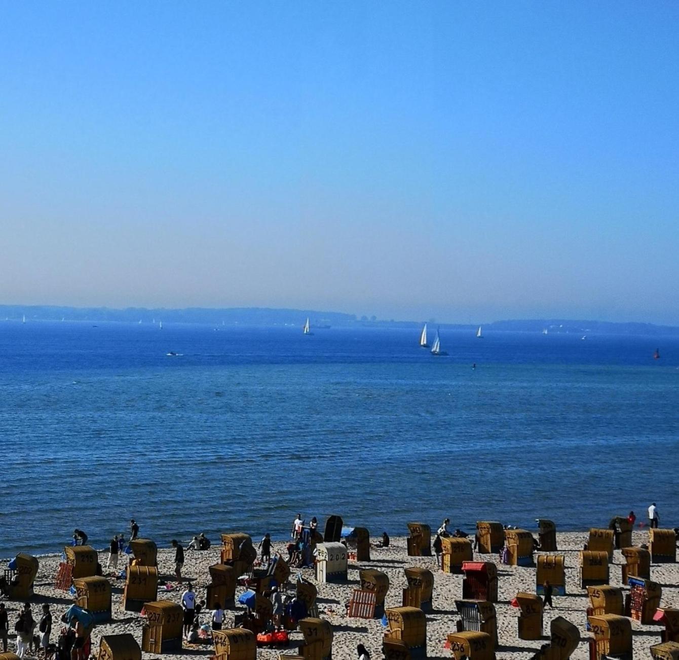 Zugvogel Laboe Exterior foto